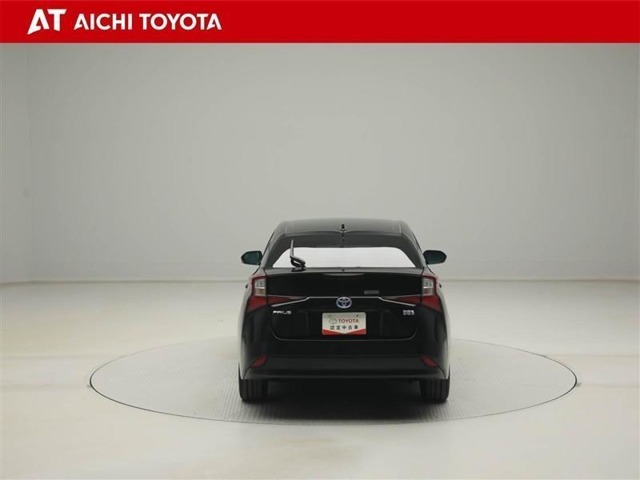 ハイブリッド車を買うならトヨタの『TOYOTA認定中古車』！保証は、初度登録年月より起算して10年間、累計走行距離20万キロ迄。更に、ロングラン保証が1年付で安心安全です♪