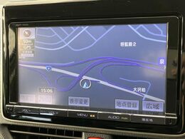 【ナビゲーション】目的地までしっかり案内してくれる使いやすいナビ。Bluetooth接続すればお持ちのスマホやMP3プレイヤーの音楽を再生可能！毎日の運転がさらに楽しくなります！！