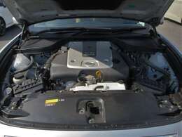 VQ37VHRエンジン＆VVEL（Variable Valve Event ＆ Lift）（バルブ作動角・リフト量連続可変システム）エンジン搭載