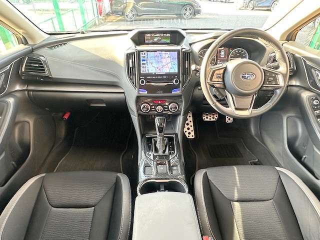 運転席廻りの画像です！操作スイッチ類も比較的に綺麗な状態です♪他に詳細画像をご希望の方はこちら！【1st@e-g-a.co.jp】へご連絡ください！