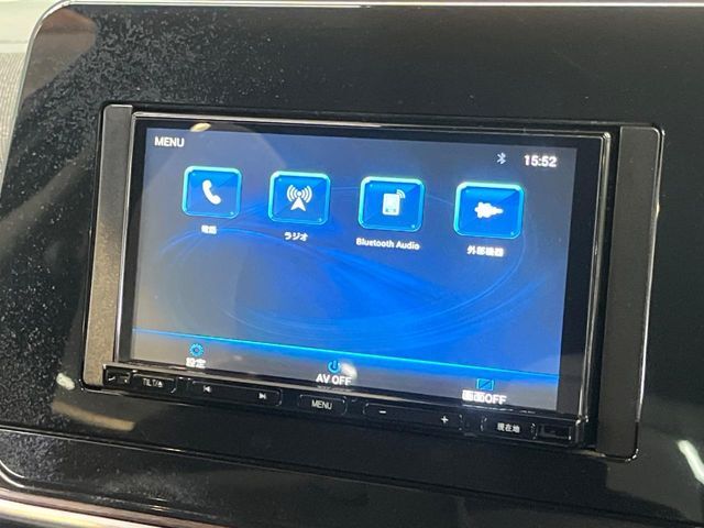 【ナビゲーション】使いやすいナビで目的地までしっかり案内してくれます。各種オーディオ再生機能も充実しており、お車の運転がさらに楽しくなります！！