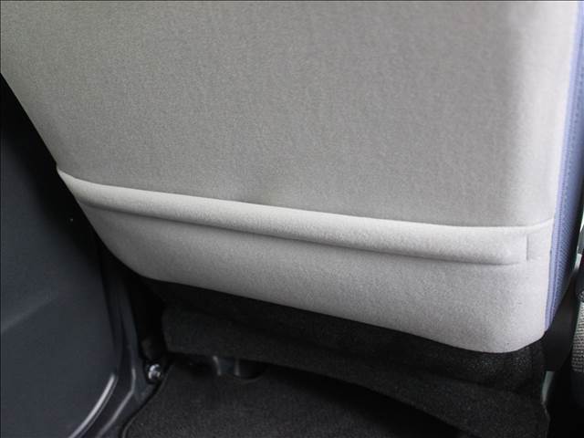助手席シートバックポケット