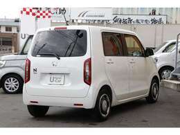 N-WGNは安心感のある運転をサポートする先進機能をいち早く採用し、Hondaの安全への強い想いをカタチにしています。