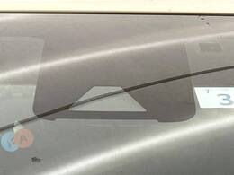 【トヨタセーフティセンス】走行中に前方の車両等を認識し、衝突しそうな時は警報とブレーキで衝突回避と被害軽減をアシスト。より安全にドライブをお楽しみいただけます。