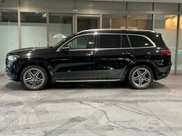 首都圏エリア世田谷の環状8号線沿いに位置し首都高速・第三京浜・東名高速の各インターから直ぐです。電車では東急大井町線、九品仏駅より徒歩8分。総在庫600台以上のメルセデス・ベンツ認定中古車をご案内します！