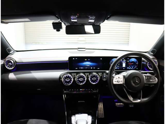 カーセンサーを見て電話しましたとお伝え下さい。0078-9711-254277までお気軽にお電話下さい。全国納車可能です。納車方法に関してもお気軽にご相談ください。