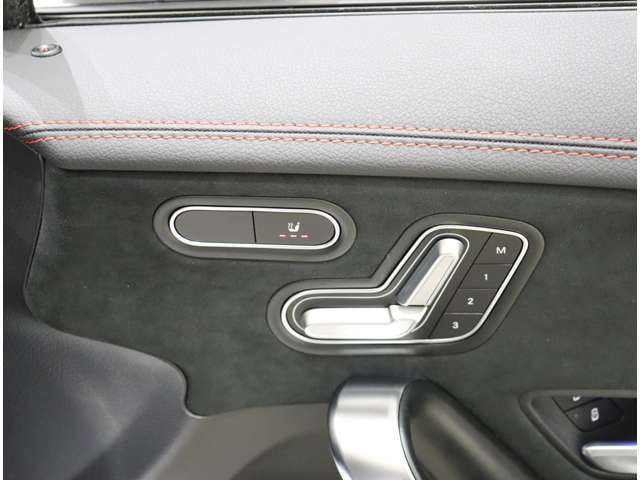 カーセンサーを見て電話しましたとお伝え下さい。0078-9711-254277までお気軽にお電話下さい。全国納車可能です。納車方法に関してもお気軽にご相談ください。