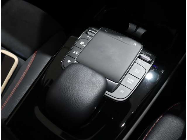 カーセンサーを見て電話しましたとお伝え下さい。0078-9711-254277までお気軽にお電話下さい。全国納車可能です。納車方法に関してもお気軽にご相談ください。
