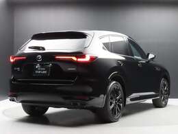 ☆試乗車　禁煙車　ジェットブラックマイカのCX-60☆