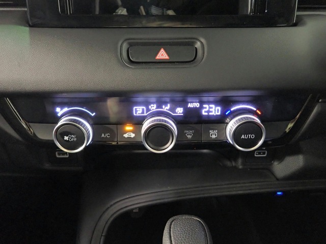 ◆Honda認定中古車をお探しの方はHonda　U-Select亀山長明寺へお越しください！全車安心のU-Selectホッと保証付きです！敷地内試乗も可能です！オンライン商談も受付しています！◆