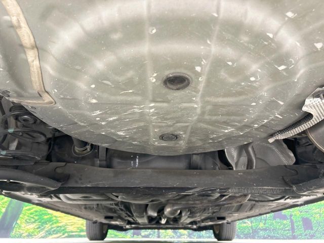 下回りがきれいなうちに、防錆加工の施工がオススメ。降雪地域はもちろん、沿岸部にお住いの方や、趣味でマリン・ウィンタースポーツをされる方にご好評いただいております。