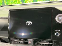 【10.5インチナビ】高級感とインパクトのある大画面ナビを装備。各種オーディオ操作はもちろん、スマホ連携もできる利便性の高いナビです♪