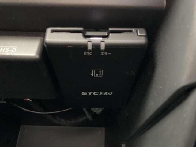 ETC2.0です。セットアップを完了してから納車となりますので、すぐにご利用頂けます。