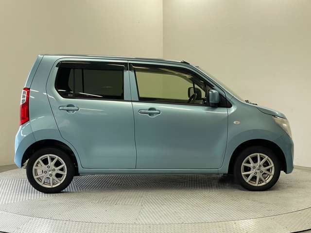 純正、社外のエアロパーツの取付も可能です！もっとカッコ良くしたい方はお気軽にお尋ねください！！