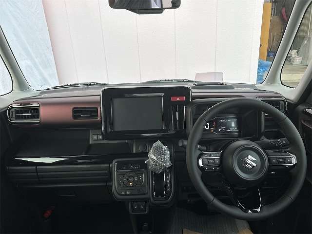 ☆★☆★道東最大級の届出済未使用車専門店シーモールです！！オールメーカーの取り扱いで、約200台の在庫車の中から気に入る1台を当店スタッフと一緒に選びませんか？？☆★☆★