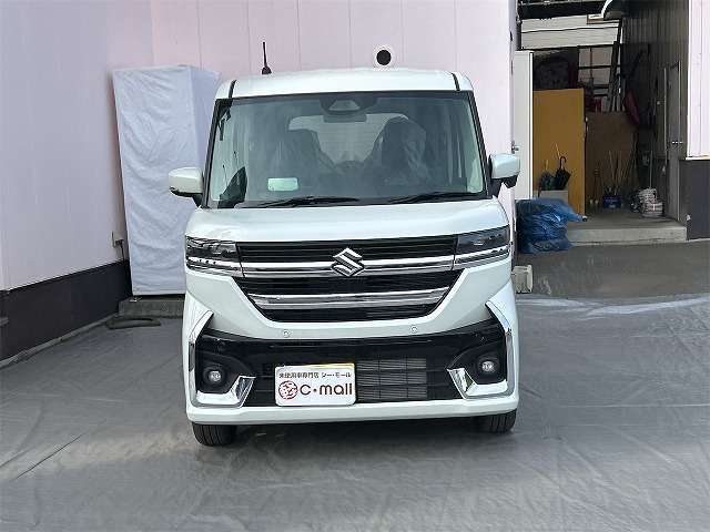 ☆★☆★当社は自社指定整備工場も完備しており、納車前整備や一般車検・点検など、お客様が安心して長くお使い頂ける様にメンテナンス面に対して細かく整備しております。ご納車もご安心下さい☆★☆★