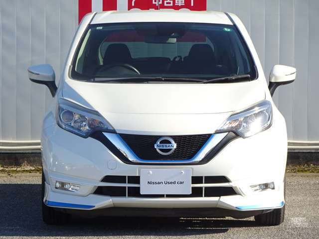 正面になります。