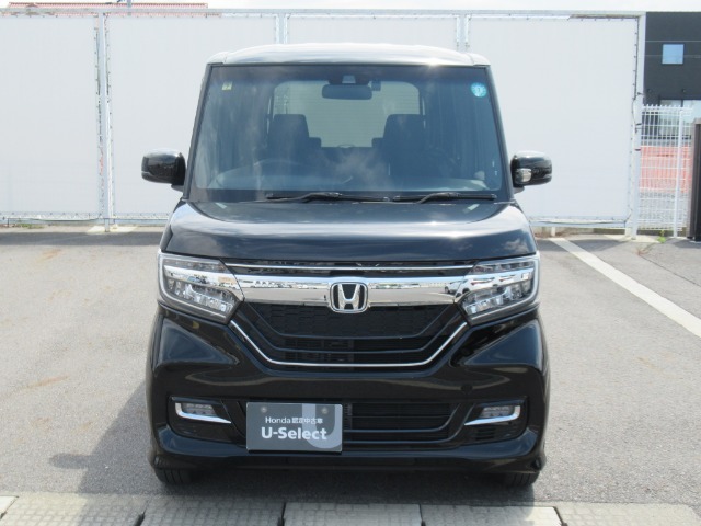 【全般】車両の年式や距離からは判断できない、内装・外装の状態や修理歴などが確認できる『車両状態証明書』をご用意しております。