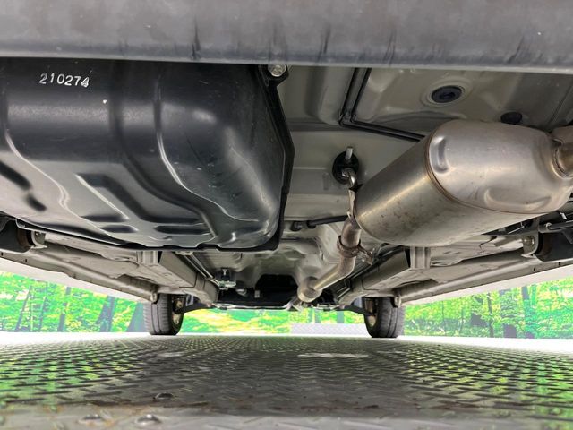 下回りがきれいなうちに、防錆加工の施工がオススメ。降雪地域はもちろん、沿岸部にお住いの方や、趣味でマリン・ウィンタースポーツをされる方にご好評いただいております。