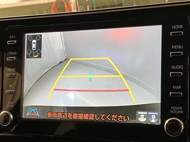 車庫入れや後方操作をサポート！苦手な駐車も安心のバックモニター付きです♪ガイド線も表示されますので、どこまで下がれば良いか目安にもなります☆