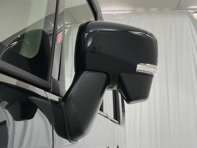 ご購入後のメンテナンスのご来店の際、ご予約いただいたお客様にはケーキをご用意しております！カフェのような空間でゆっくりおくつろぎ頂けますよ！