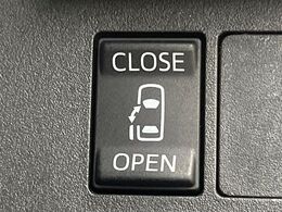 【パワースライドドア】スマートキーや運転席のスイッチでスライドドアの開閉が可能♪電動だから力を入れてドアを開ける必要が無く、小さいお子様でも、重い荷物を持っている時もラクに開け閉めできます♪