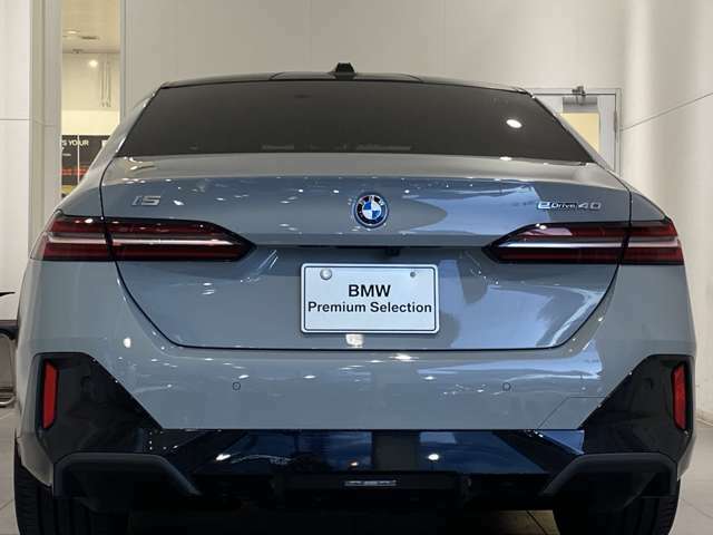 【BMW正規ディーラーWillplusBMW】弊社車輛をご覧頂き、誠にありがとうございます♪車輛価格には保証料金も含まれており、余計な費用もかかりません。安心して御検討ください。◆0066-97711-772396