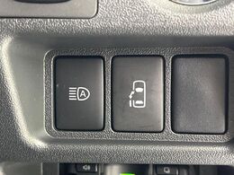 【パワースライドドア】スマートキーや運転席のスイッチでスライドドアの開閉が可能♪電動だから力を入れてドアを開ける必要が無く、小さいお子様でも、重い荷物を持っている時もラクに開け閉めできます♪