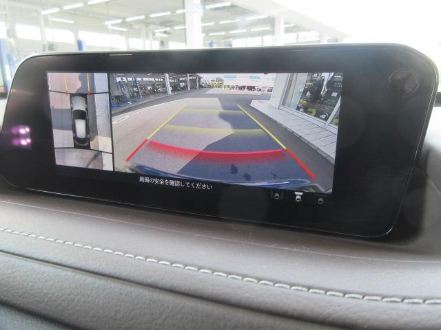360°ビューモニターを搭載しています。コーナーセンサーと合せてお使いいただくことで、安全、安心にお車の取り回しを行っていただけます。