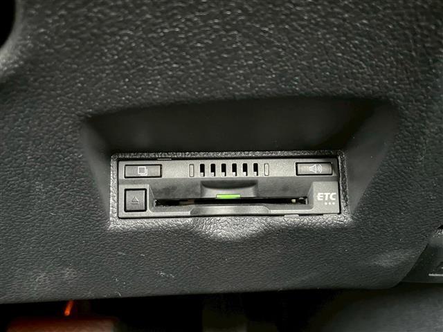 少数制を実施しております。お客様、従業員の安全確保のためでございますので、事前の予約にご協力のほど何卒よろしくお願い申し上げます。　【Brat郡山カーセンサー専用TEL：0066-9711-433405】