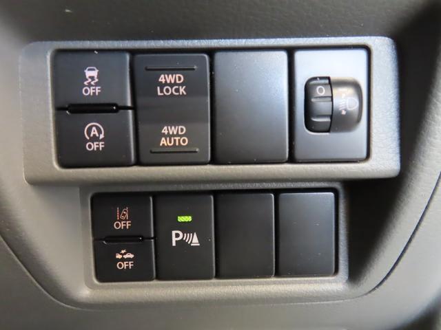 【コーナーセンサー】駐車時など障害物をセンサーが察知しアラームで教えてくれます！あると便利な装備です☆