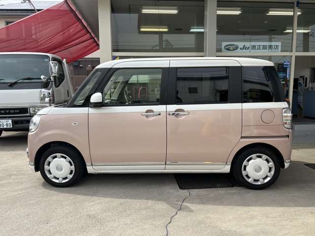 お客様に安心して購入して頂けるように全車支払総額を表示です。