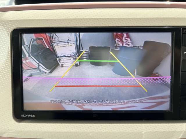 バックモニター
