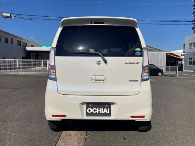 ●全車事故歴無し！ドア、ボンネットなどの交換歴もございません。
