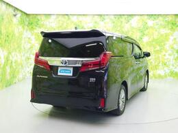 全国に店舗を展開しているのでどこでもお取り寄せが可能です！この車が気になるけど遠方だから・・・と諦める必要はありません！※別途陸送費が必要です。