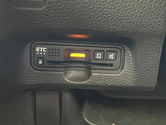 店舗にて現車の確認もいただけますので、お電話で在庫のご確認の上、是非ガリバー黒部店までご来店くださいませ！！！