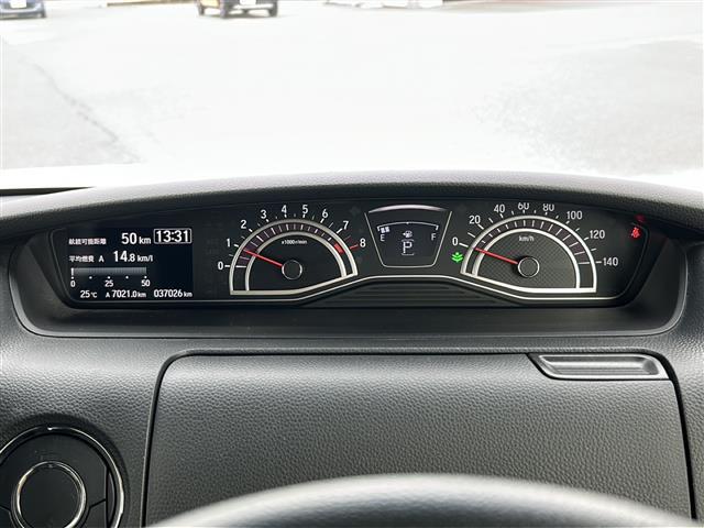 店舗にて現車の確認もいただけますので、お電話で在庫のご確認の上、是非ガリバー黒部店までご来店くださいませ！！！