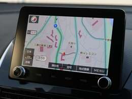 スマホ連携ナビ（8インチ）フルセグ、Bluetooth、Apple　CarPlay、全方位マルチカメラ