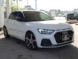 当店では、お客様のご来店に合わせて店頭に展示車を準備させていただいております。ご来店時に、店頭に現車がない場合もありますので、予めお電話にてご確認ください！フリーダイヤルまで