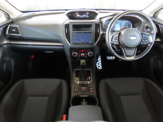 内外装の清掃・ガラス系ボディコーティングをCARクリーニング専門業者が施工いたしますので大変清潔。オリックス自動車ではみなさまに快適なドライブをお約束。