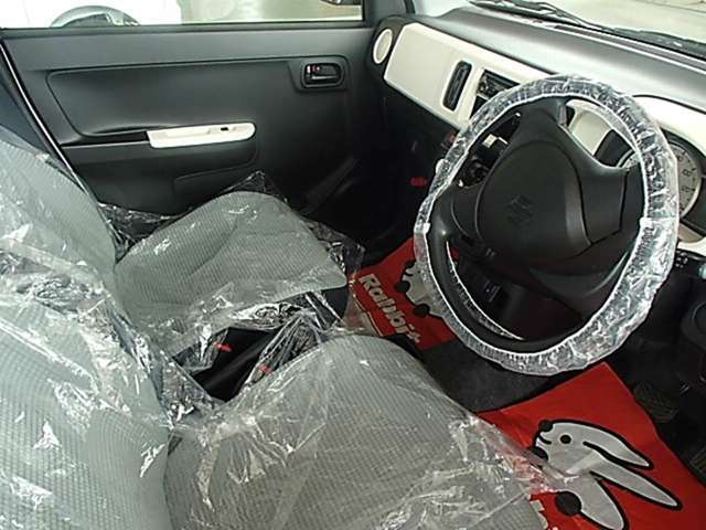 オールメーカー取り扱い！！　在庫車100台以上！！プロの仕入れ！！　走行メーター管理システムチェック済み。