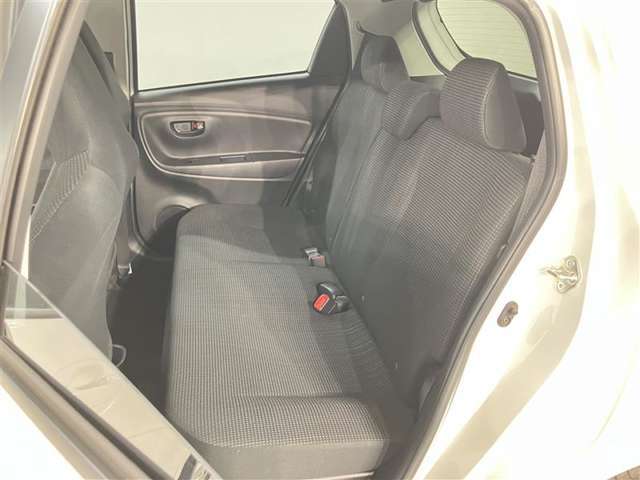 シートに座ってお試し下さい。素晴らしいカーライフの始まりです。