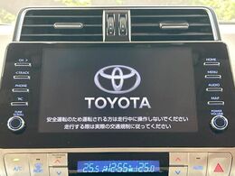【メーカー純正ナビ】インテリアに溶け込むスタイリッシュな「専用設計」メーカーナビを装備♪視認性や操作性など基本性能にも優れ、より上質なカーライフをお楽しみいただけます。