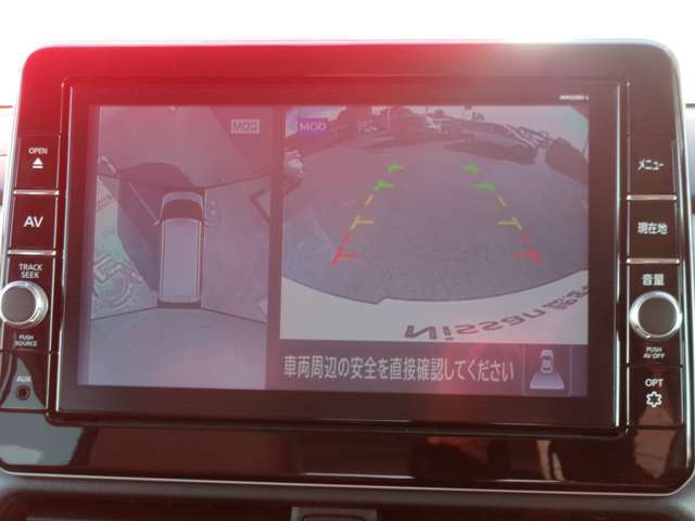 アラウンドビューモニター搭載車です。360度見渡せるカメラで苦手な駐車も安心です。
