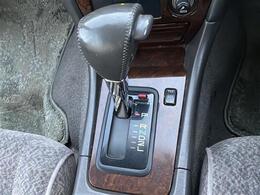 修復歴※などしっかり表記で安心をご提供！※当社基準による調査の結果、修復歴車と判断された車両は一部店舗を除き、販売を行なっておりません。万一、納車時に修復歴があった場合にはご契約の解除等に応じます。