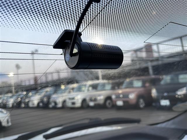 店頭在庫以外にも全国約4万台※の在庫から、ぴったりな1台をご提案します！※2023年10月現在の在庫台数です。売約済の可能性があります。