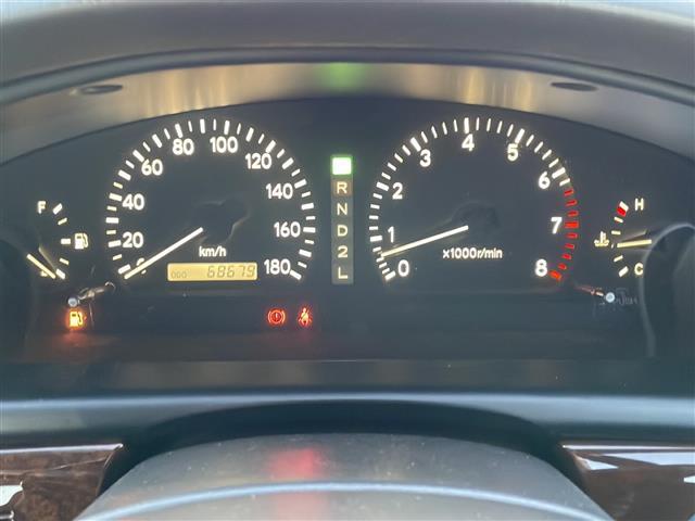 安心の全車保証付き！（※部分保証、国産車は納車後3ヶ月、輸入車は納車後1ヶ月の保証期間となります）。その他長期保証(有償)もご用意しております！※長期保証を付帯できる車両には条件がございます。