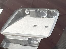 【トヨタセーフティセンス】走行中に前方の車両等を認識し、衝突しそうな時は警報とブレーキで衝突回避と被害軽減をアシスト。より安全にドライブをお楽しみいただけます。