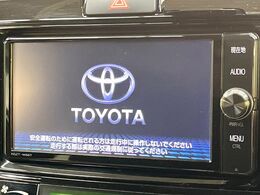【純正ナビ】人気の純正ナビを装備。オーディオ機能も充実しており、Bluetooth接続すればお持ちのスマホやMP3プレイヤーの音楽を再生可能！毎日の運転がさらに楽しくなります！！