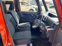 WECARSではほぼ毎日新しい在庫車両を入荷しております！お客様のこだわりを叶える1台がきっとWECARSにあるはずです！